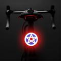 3664 Luz trasera creativa para bicicleta IPX2 impermeable Pequeña luz LED para bicicleta con soporte de carga USB para ciclismo al aire libre - Estrella de cinco puntas