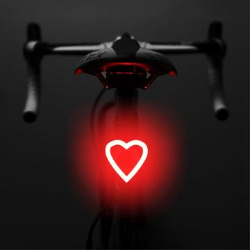3664 Luz Trasera Creativa IPX2 Impermeable Pequeña Luz LED para Bicicleta Soporte Carga USB para Ciclismo al Aire Libre - Corazón