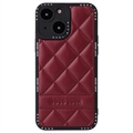 Carcasa Híbrida Good Luck Rhombic Grid para iPhone 14 - Vino Tinto