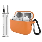 Estuche de silicona AirPods Pro 3 con mosquetón y bolígrafo limpiador - Naranja