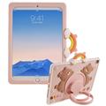 Funda de silicona con soporte para iPad 9.7 2017/2018 Cartoon Bear - Rosa