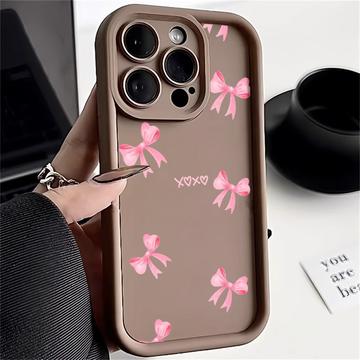Elegante funda de TPU antichoque para iPhone 15 Pro Max con bordes elevados - Marrón / Lazo