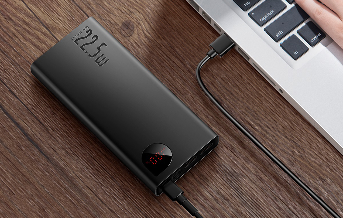 Baseus Adaman Metal Digital Display Power Bank 10000mAh con cable USB-C - Negro