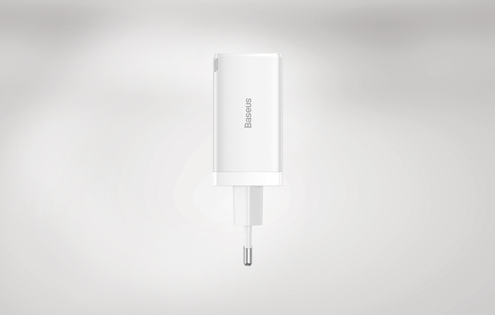 Cargador de pared Baseus GaN5 Pro 65W - 2xUSB-C, USB-A - Blanco